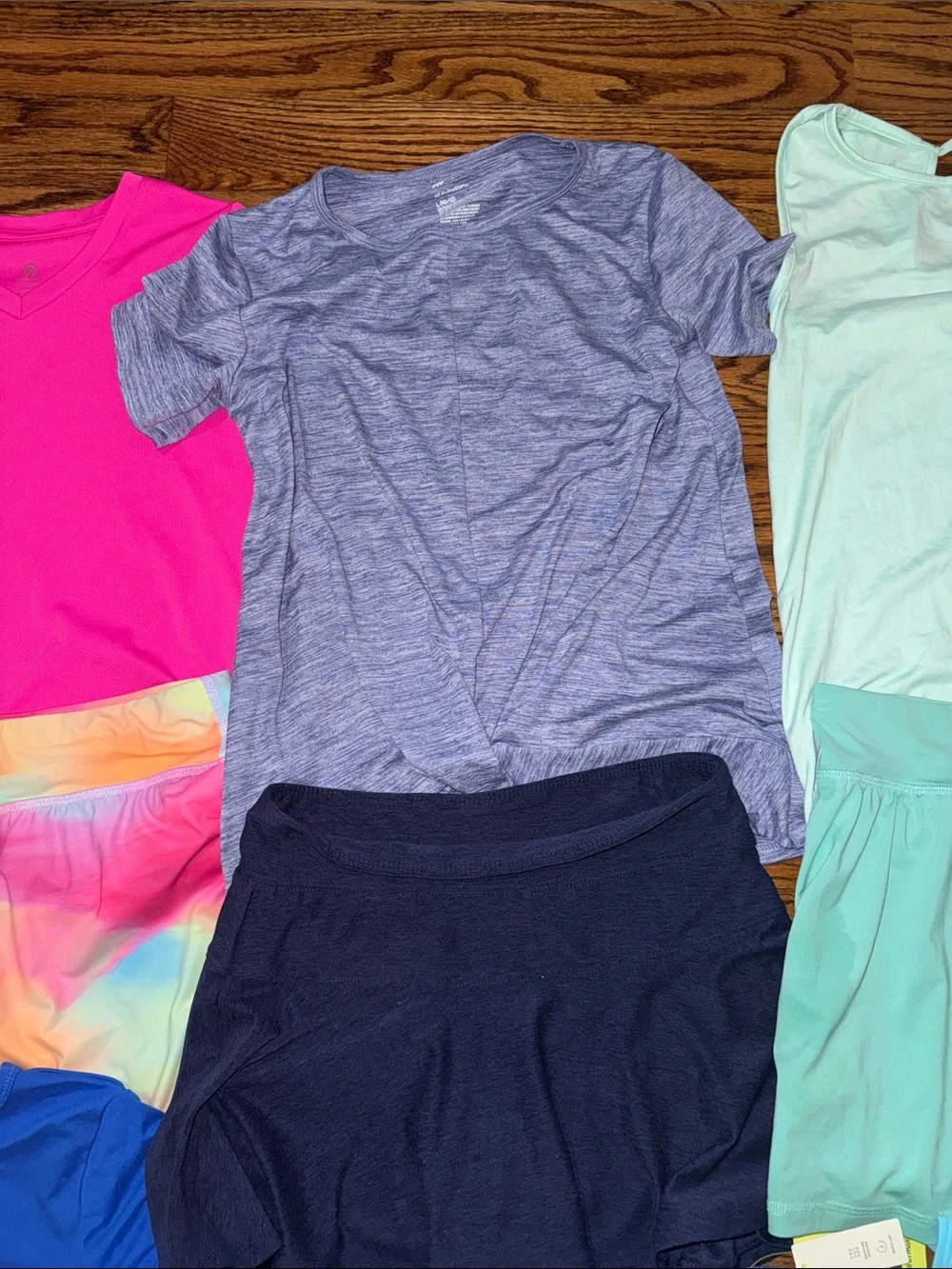 Girls bundle of 10 tops & 10 skorts various brands some NWT perfect for school